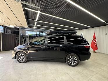 сиенна 2012: Toyota Sienna: 2019 г., Минивэн — 2