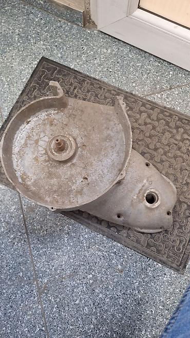 Мотозапчасти и аксессуары: Бензобак мотоцикл Урал 1000, реле зарядки урал 12в-500, колени — 8