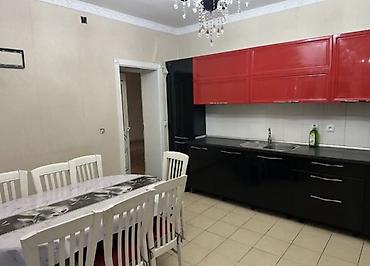 Долгосрочная аренда домов: 350 м², 10 комнат — 6