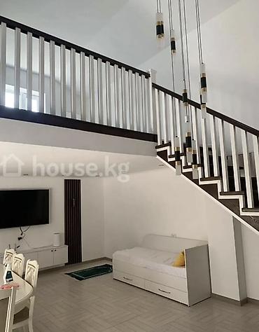 Продажа коттеджей и домов: 6 комнат, 284 м², 5 соток, Бишкек, Средний Джал Собственник — 17