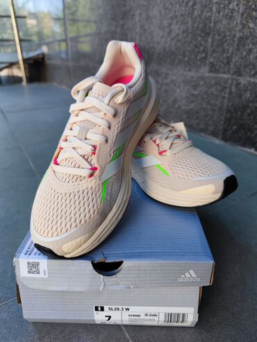 резинка отук: Женские беговые кроссовки Adidas SL20.3 🔸Легкий и дышащий верх из