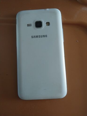 кнопочные телефон: Samsung A02, Б/у, цвет - Белый