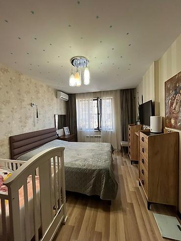 yaşmada: Geniş və işıqlı mənzil – açıq mətbəxli qonaq otağı və rahat yataq — 4