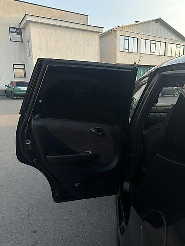 авто вкуп фит: Honda Fit: 2003 г., 1.5 л, Вариатор, Бензин — 6