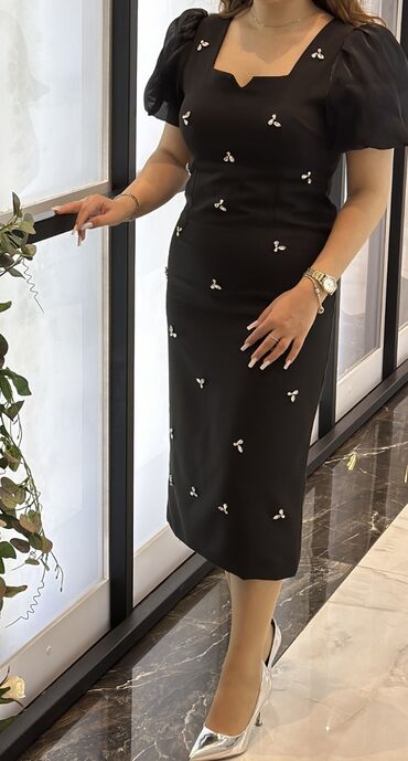 Ziyafət donları: Ziyafət donu, Midi, Lady Sharm, M (EU 38)
