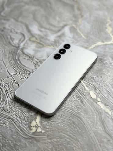 note 8 plata: Samsung Galaxy A16 5G, 128 GB, rəng - Boz, Face ID — 1