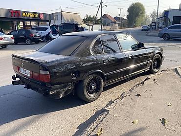bmv e32: BMW 5 series: 1988 г., Седан — 5