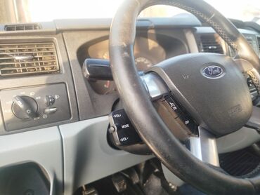 Ford: Ford Transit: 2.2 l | 2010 il 267200 km Van body type — 16