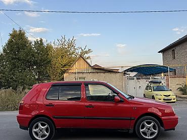 Volkswagen: Volkswagen Golf: 1996 г., 2 л, Механика, Бензин, Хэтчбэк — 5