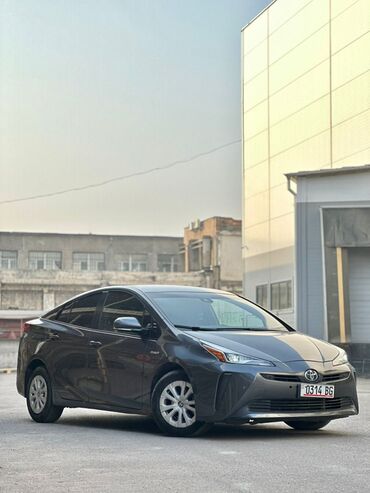 Subaru: Toyota Prius: 2019 г., 1.8 л, Автомат, Гибрид, Хэтчбэк