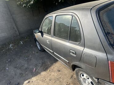 Nissan: Nissan Micra: 2002 г., 1.3 л, Механика, Бензин, Седан at lalafo.kg — 7 Nissan: Nissan Micra: 2002 г., 1.3 л, Механика, Бензин, Седан — 7