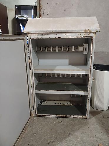 rack 42u: İşlənmiş, Elektrik şit, Ünvandan götürmə — 1