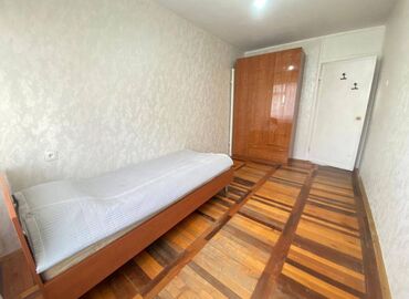 продаётся квартира в токмаке: 3 бөлмө, 58 кв. м, 104-серия, 5 кабат, Евроремонт