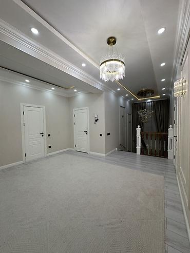 Продажа коттеджей и домов: 🚨 СРОЧНО ПРОДАЁТСЯ ДОМ! 🏙️ 6+ комнат — 360 м² 📍 Арча-Бешик (1 линия) — 6