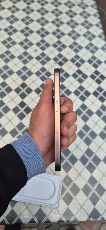 iphone 10 x: IPhone 16 Pro, 256 GB, Desert Titanium