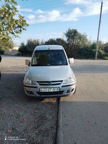 masin bazari 4 goz mercedes qiymetleri: Opel Combo: 1.3 l | 2007 il