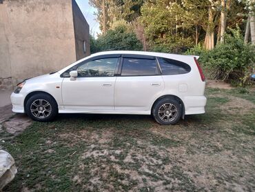 купить авто в кредит без первоначального взноса: Honda Stream: 2001 г., 2 л, Автоматические, Бензин, Минивэн
