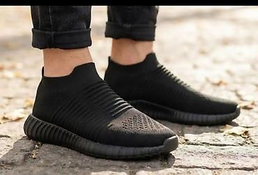 Crne sportske patike – „sock“ dizajn - Lagani pleteni gornjište