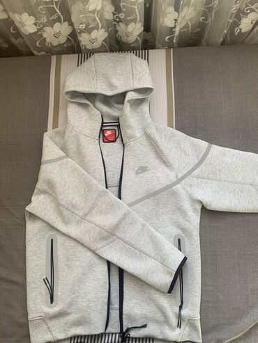 найк теч флиск: Эркектердин толстовкасы, XL (EU 42), Nike, Жаңы, түсү - Боз, Өзү алып кетүү