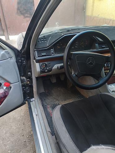bmw 46: Mercedes-Benz 190: 1991 г., 2.3 л, Механика, Бензин, Седан — 3
