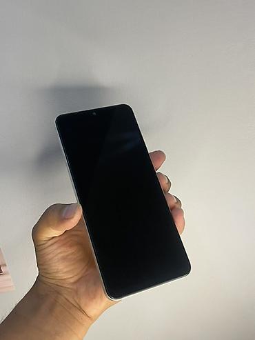 телфо: Redmi, Redmi A5, Б/у, 128 ГБ, цвет - Серебристый, 2 SIM — 3