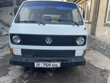 обмен с моей доплатой: Volkswagen Transporter: 1987 г., 1.8 л, Механика, Бензин, Фургон