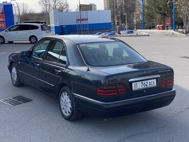 210: Mercedes-Benz E-Class: 1996 г., 3.2 л, Автомат, Бензин, Седан