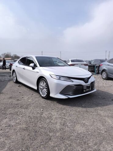 таета джип: Toyota Camry: 2018 г., 2.5 л, Типтроник, Гибрид, Седан