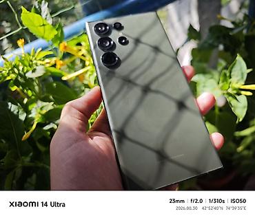 ридер: Samsung Galaxy S23 Ultra, Б/у, 256 ГБ, цвет - Зеленый, 1 SIM, eSIM — 3