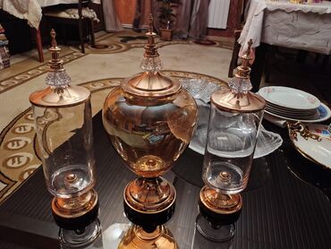 Quruducular: Qızılı detallı şüşə qab dəsti – 3 hissədən ibarət - 1 ədəd böyük