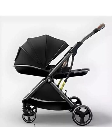 детские коляски cam: Коляска, цвет - Черный, Б/у