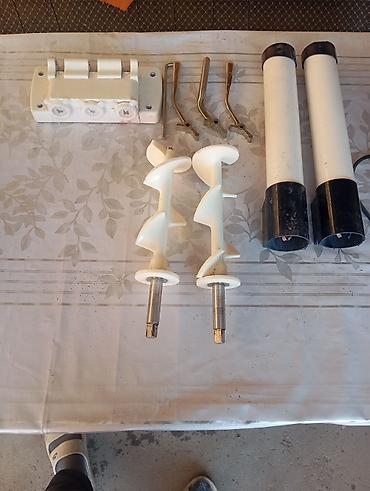 Оборудование для производства: Фризер для мягкого мороженого BINGZHI (напольный, двухбункерный) - — 5