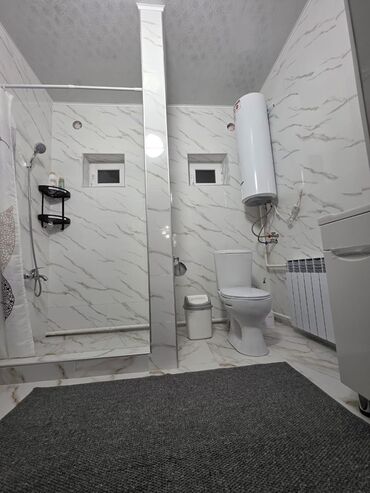 Долгосрочная аренда домов: 70 м², 3 комнаты — 2