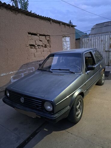 Volkswagen: Volkswagen Gol: 1988 г., 1.8 л, Механика, Бензин, Купе
