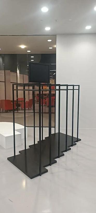 Police: Pravljenje štendera po meri model x23 | — 26