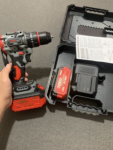 бесщеточный: Аккумуляторная дрель‑шуруповерт CROWN (brushless) в кейсе lalafo.kg да бесщеточный: Аккумуляторная дрель‑шуруповерт CROWN (brushless) в кейсе