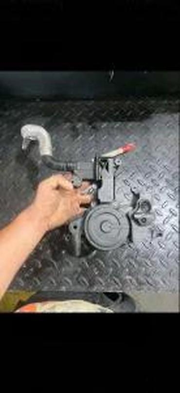 glava upravljaca: AUDI A4 A5 1.8 TFSI DELOVI SEPARATOR ULJNIH PARA 06H103495 | audi vw — 1