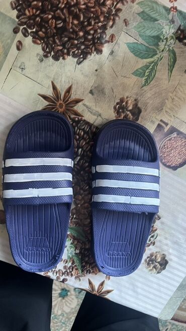 италия платья: Босоножкалар, 32, Adidas, Жаңы, түсү - Көк