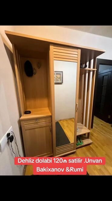 Divan və masa dəstləri: Dehliz dolabi 120₼ satilir .Unvan Bakixanov &Rumi