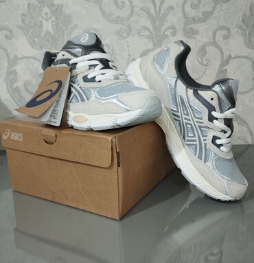asics metarise tokyo купить бишкек: Мужские кроссовки, 40.5, Asics, Новый, цвет - Серый, Самовывоз, Платная доставка