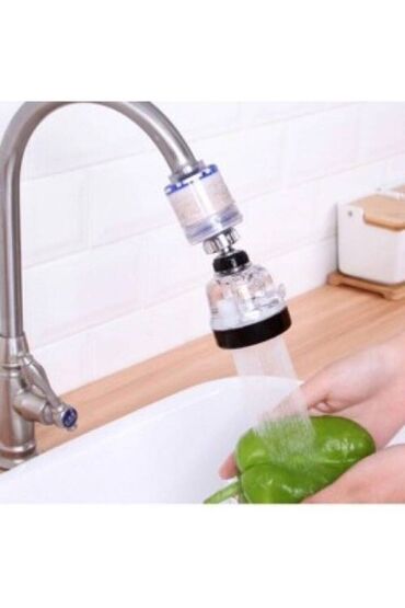 nar suyu sıxan: Su filter başlığı Filtrdən səmərəli istifadə edərək suyu təmizləyir