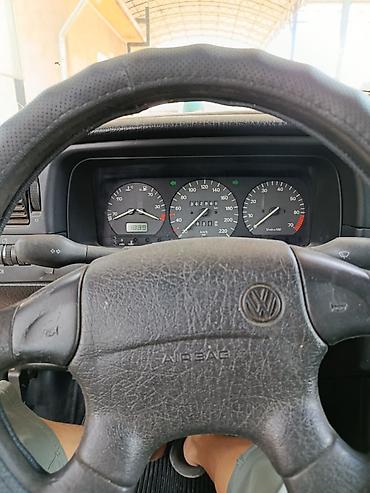 сокулук кун туу: Volkswagen Passat: 1994 г., 1.8 л, Кол менен иштөөчү, Бензин, Седан — 3