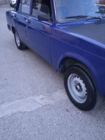 VAZ (LADA): Vaz 2107,baltqa regi Xüsusiyyətlər: - Kuzov: klassik 4 qapılı, mavi — 3