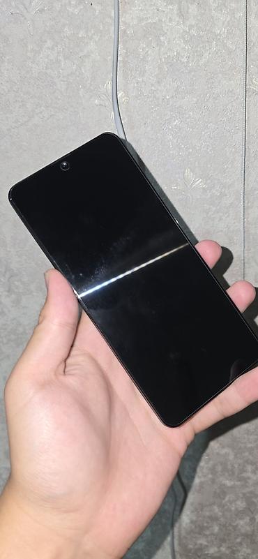 Мобильные телефоны: Samsung Galaxy A51, Б/у, 64 ГБ, цвет - Черный, 2 SIM — 1