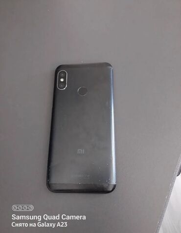 Xiaomi: Xiaomi Mi A2 Lite, 32 GB, rəng - Qara, 
 Sensor, Barmaq izi, İki sim kartlı