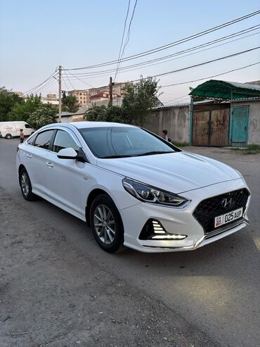 Hyundai: Hyundai Sonata: 2021 г., 2 л, Автомат, Газ, Седан