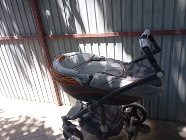 Коляски: Коляска, цвет - Серебристый, Б/у — 12