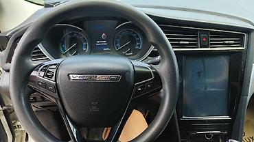 byd e1: Dongfeng : 2020 г., 0.1 л, Автомат, Электромобиль, Седан — 8