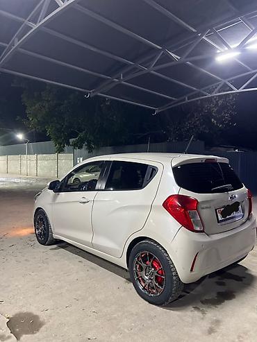 spark 7: Chevrolet Spark: 2016 г., 1 л, Механика, Бензин, Хэтчбэк — 4