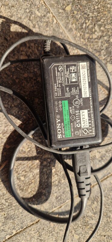 Modemlər və şəbəkə avadanlıqları: Satılır: Media konverter + müxtəlif AC adapterlər (şəkillərdə) 1) — 11